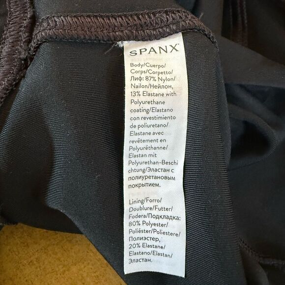 Spanx Faux Leather Leggings Womens Size M Black Stretch Shiny High Rise Ankle - Picture 4 of 6